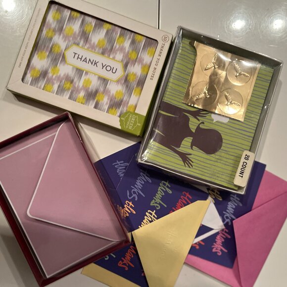 Mixed Lot -Stationery and Note Cards - Picture 3 of 16